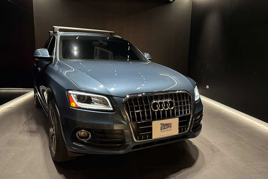 AUDI Q5 3.0 TDI Quattro AT 